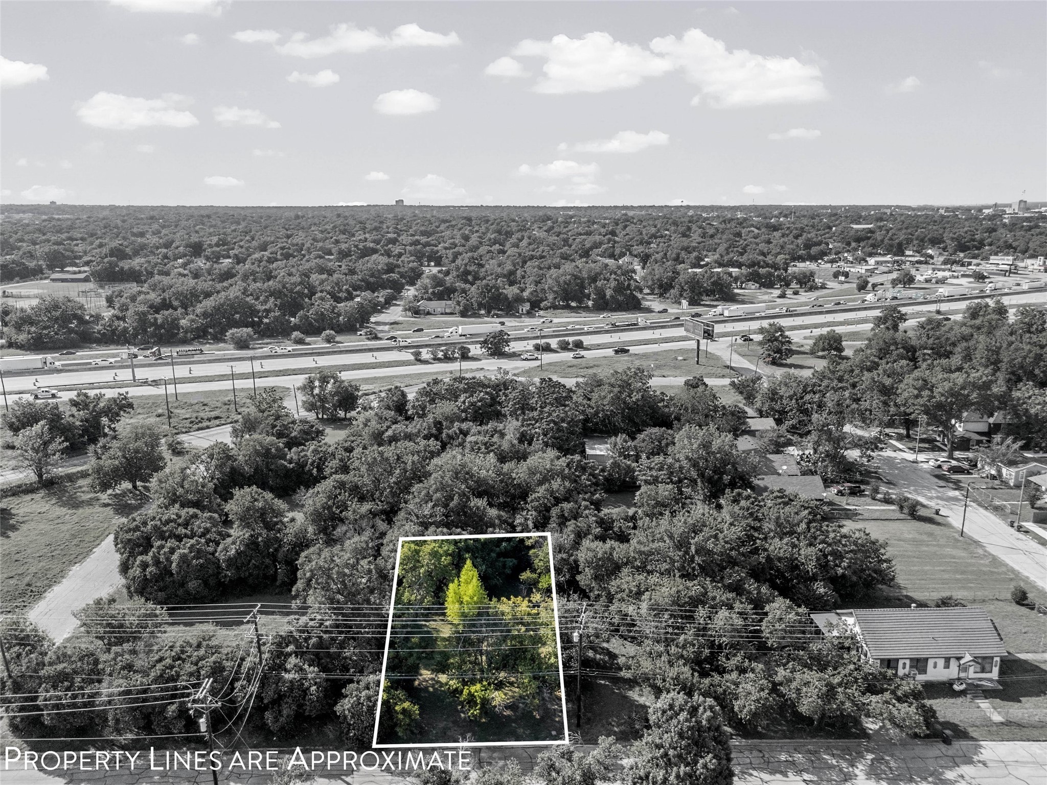 2211/2219 Daughtrey Avenue Waco TX 76706