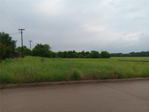 1400 W Wintergreen Road Lancaster TX 75134