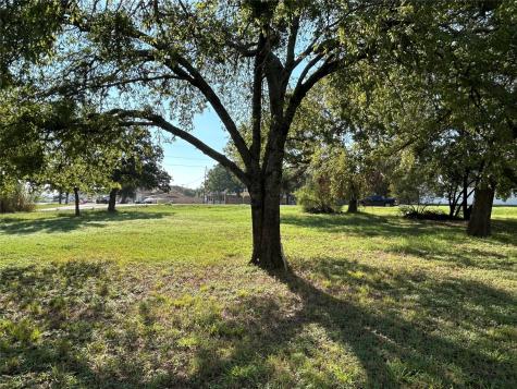 100 N Agnew Street Boyd TX 76023