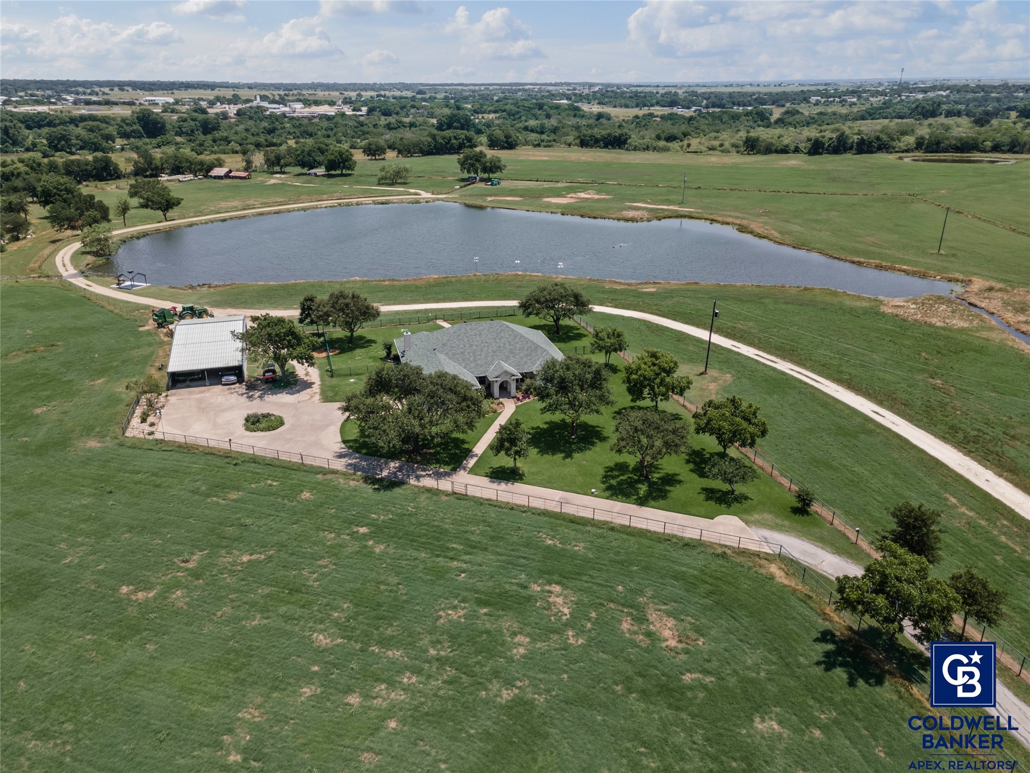 1221 Park N Boulevard Cleburne TX 76033