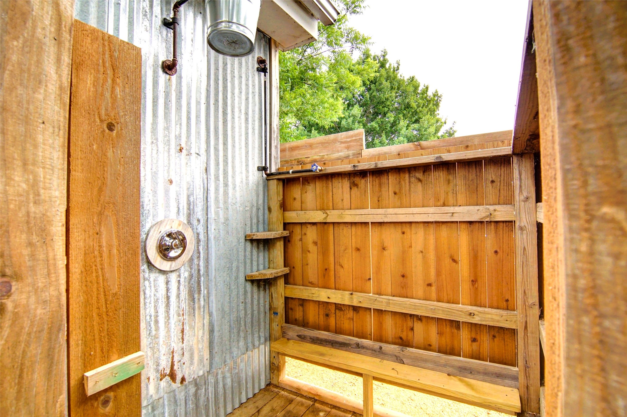 6504 Blue Water Court Granbury TX 76049