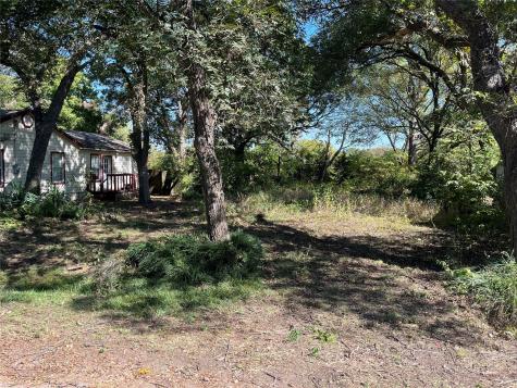 309 S Jernigan Street Bells TX 75414