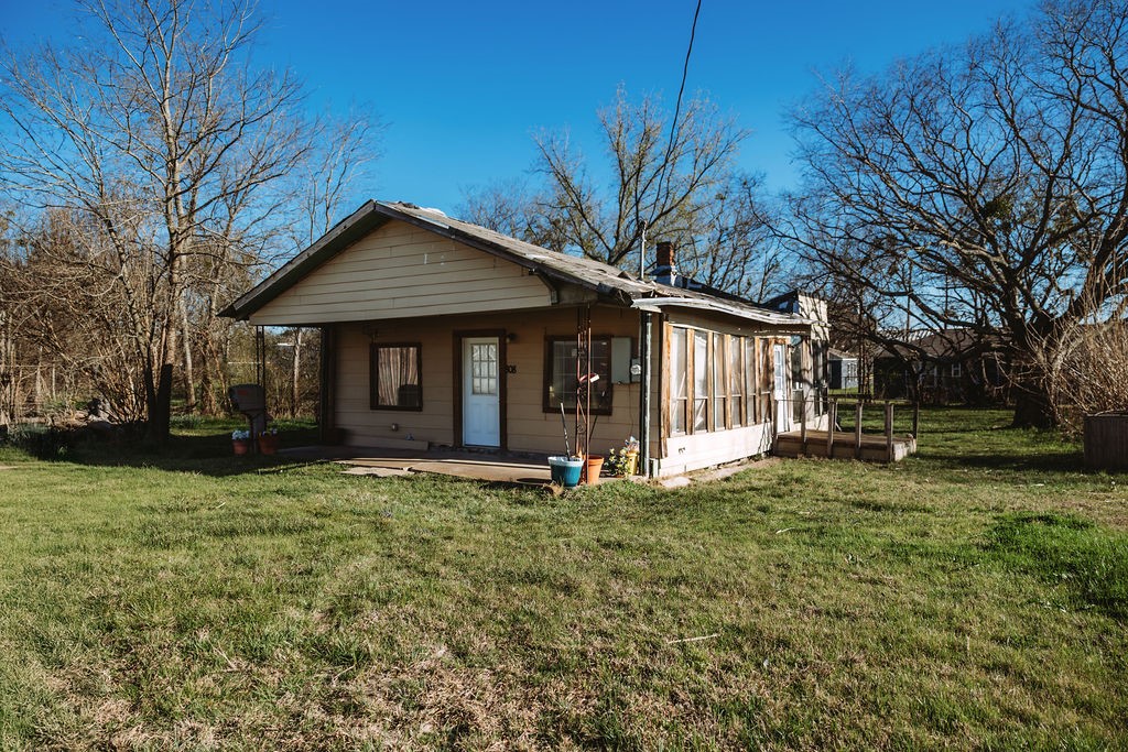 808 E Third Street Bonham TX 75418
