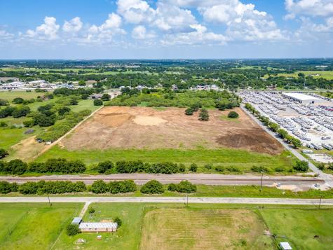 200 W Indian Hills Road Joshua TX 76058