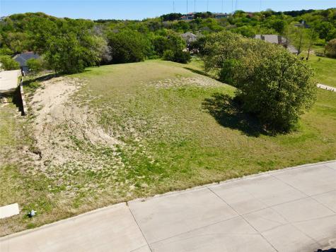 2617 Whispering Oaks Cove Cedar Hill TX 75104