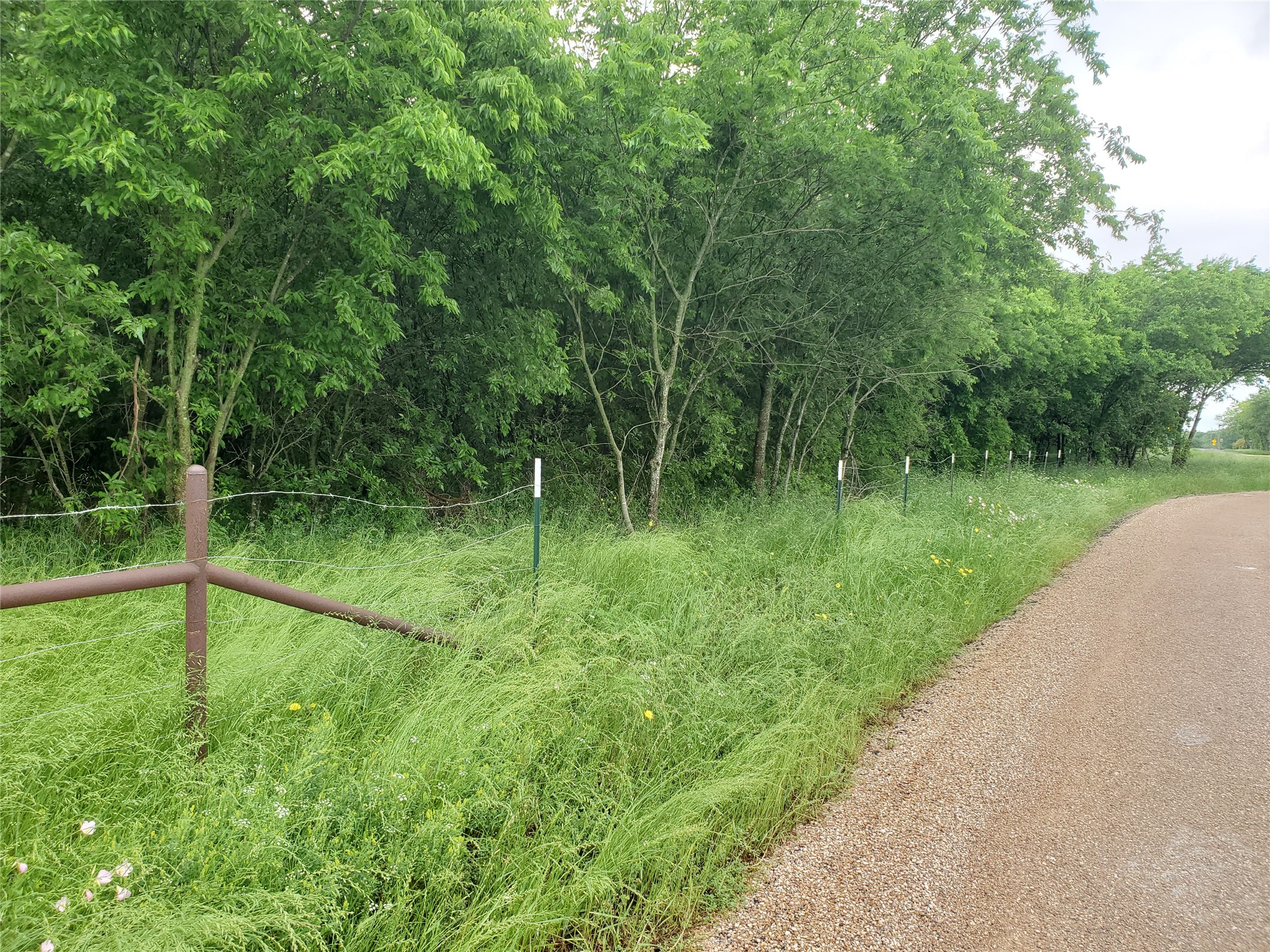 112 Hcr-2221 Aquilla TX 76622