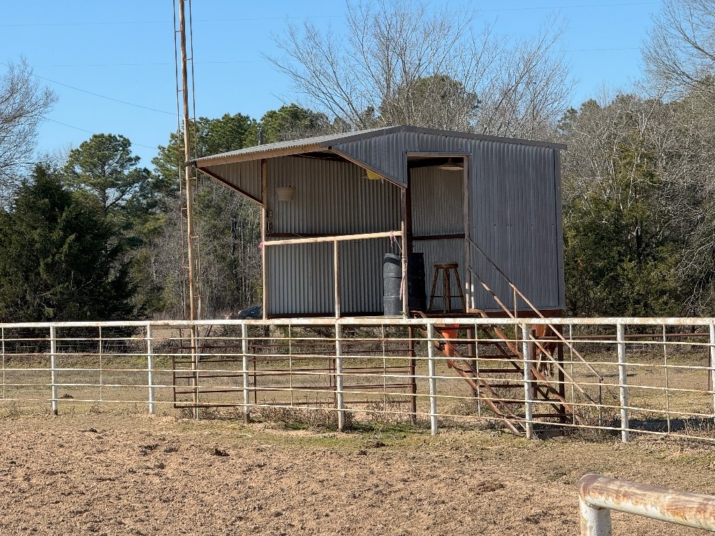302 Vz County Road 4910 Ben Wheeler TX 75754