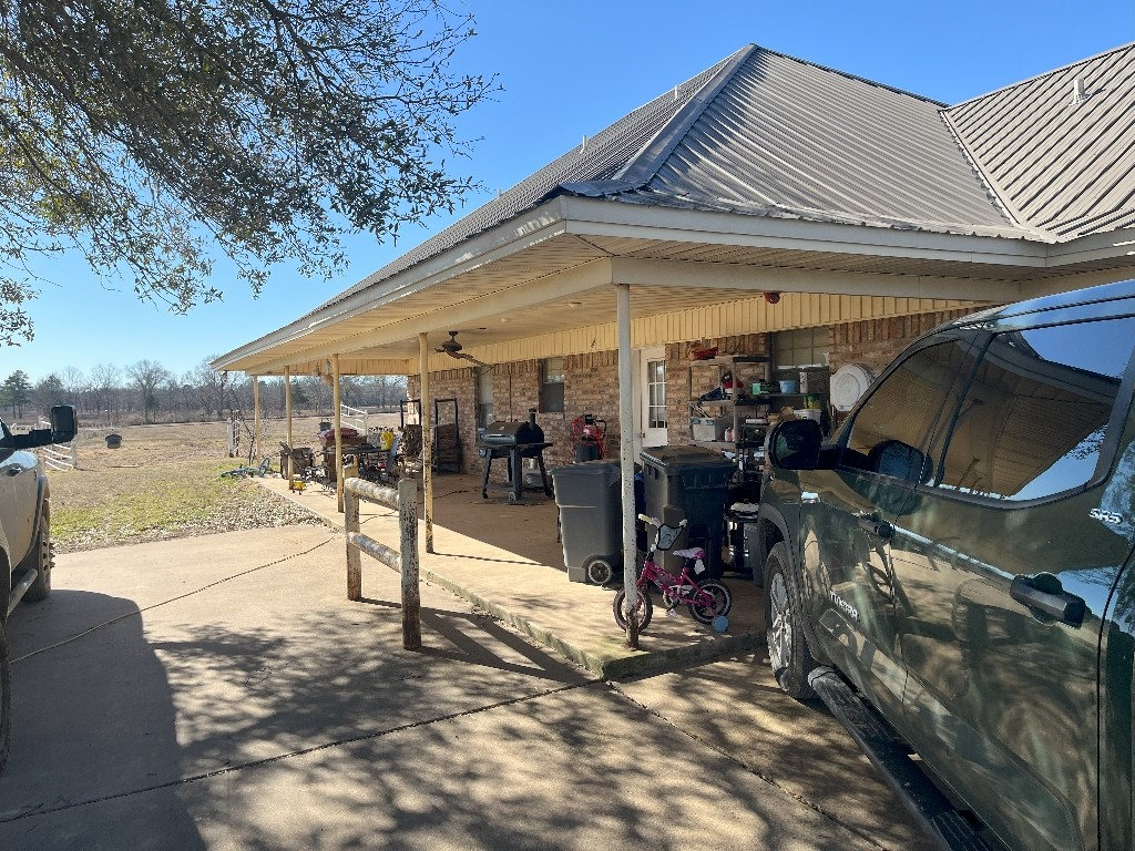 302 Vz County Road 4910 Ben Wheeler TX 75754