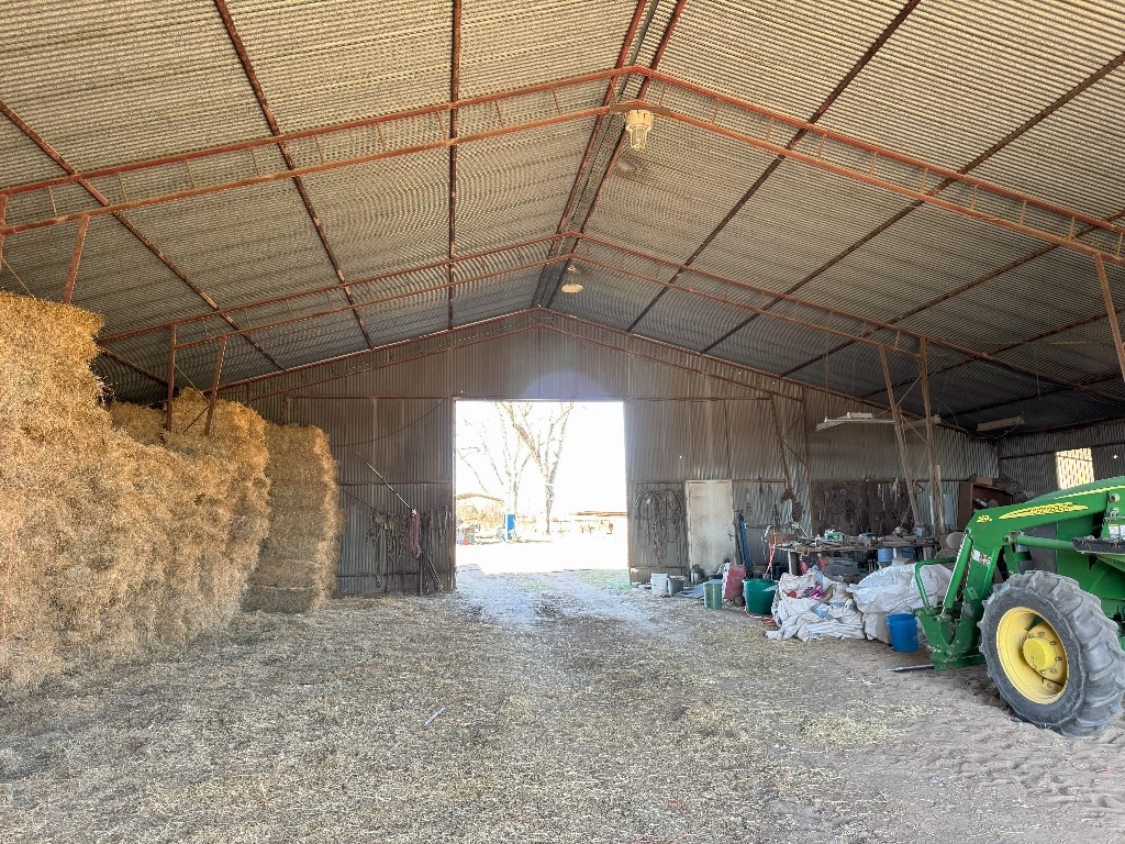 302 Vz County Road 4910 Ben Wheeler TX 75754