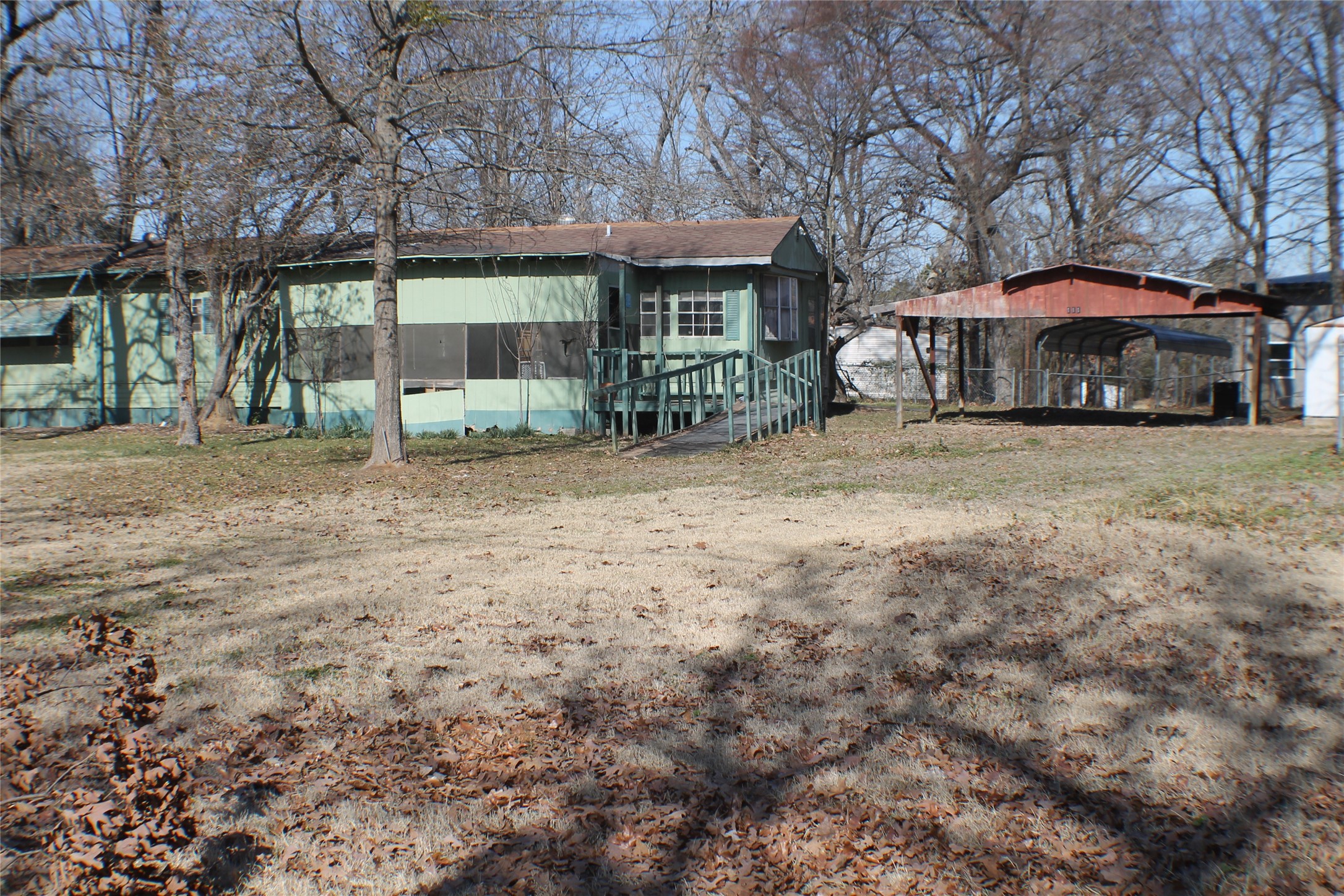 111 Daniel Drive Mabank TX 75156