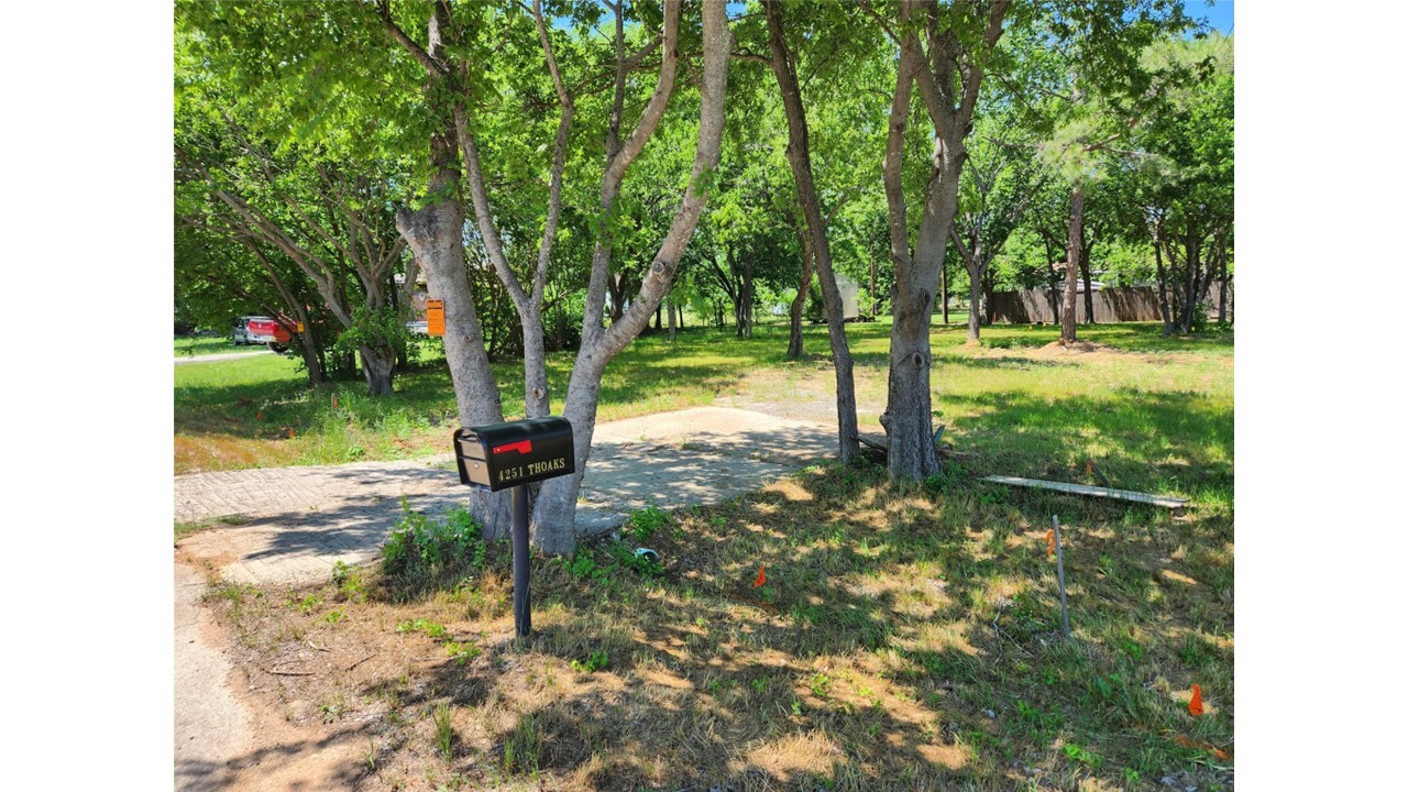 4251 Thousand Oaks Drive Argyle TX 76226
