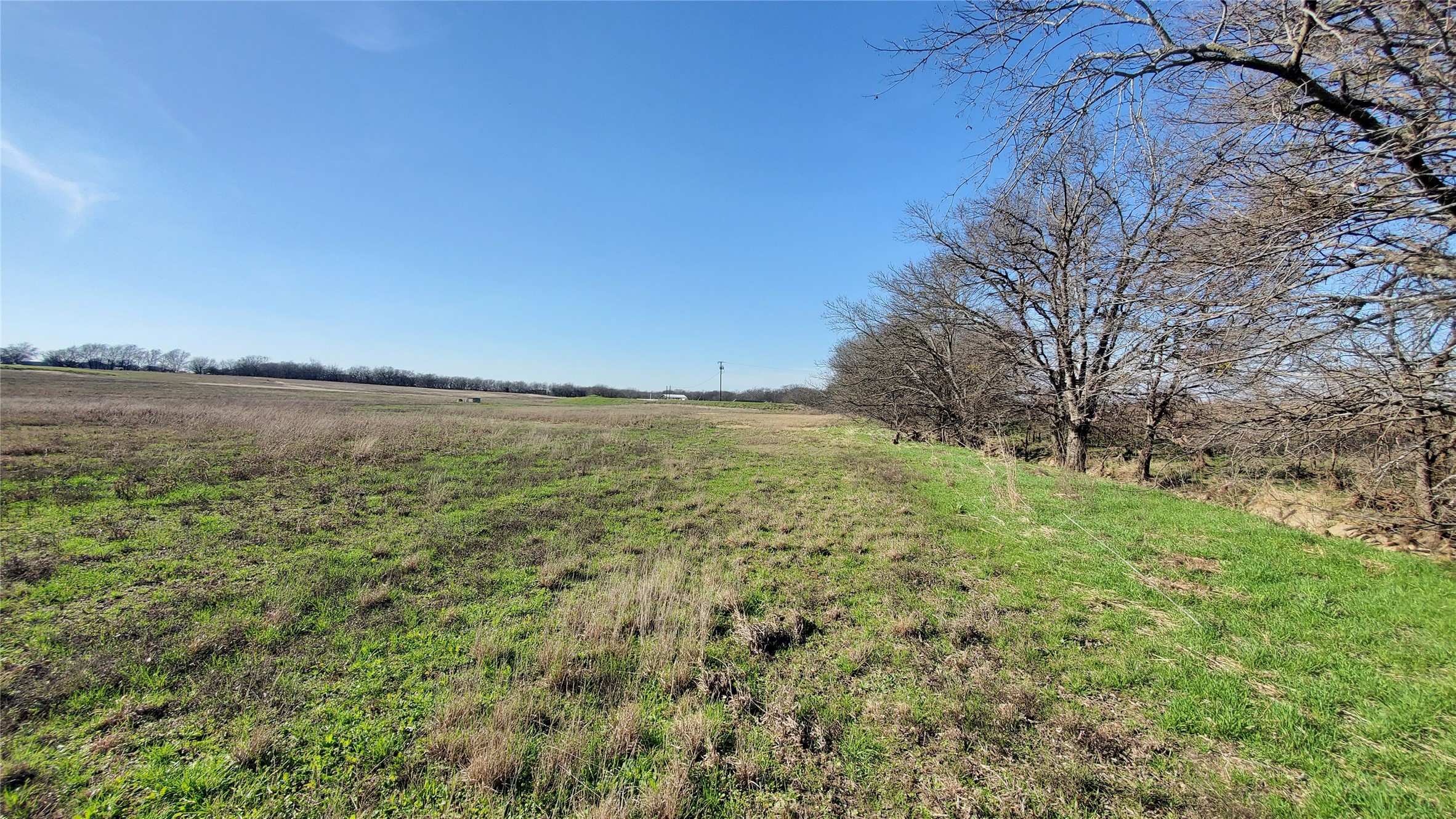 400 W Highway 22 Frost TX 76641