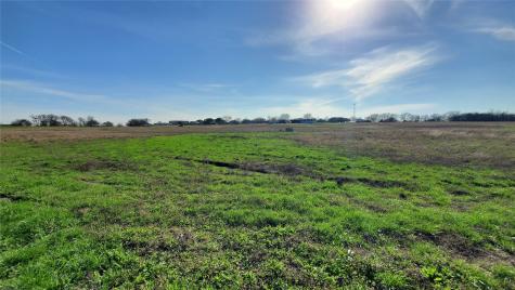 400 W Highway 22 Frost TX 76641
