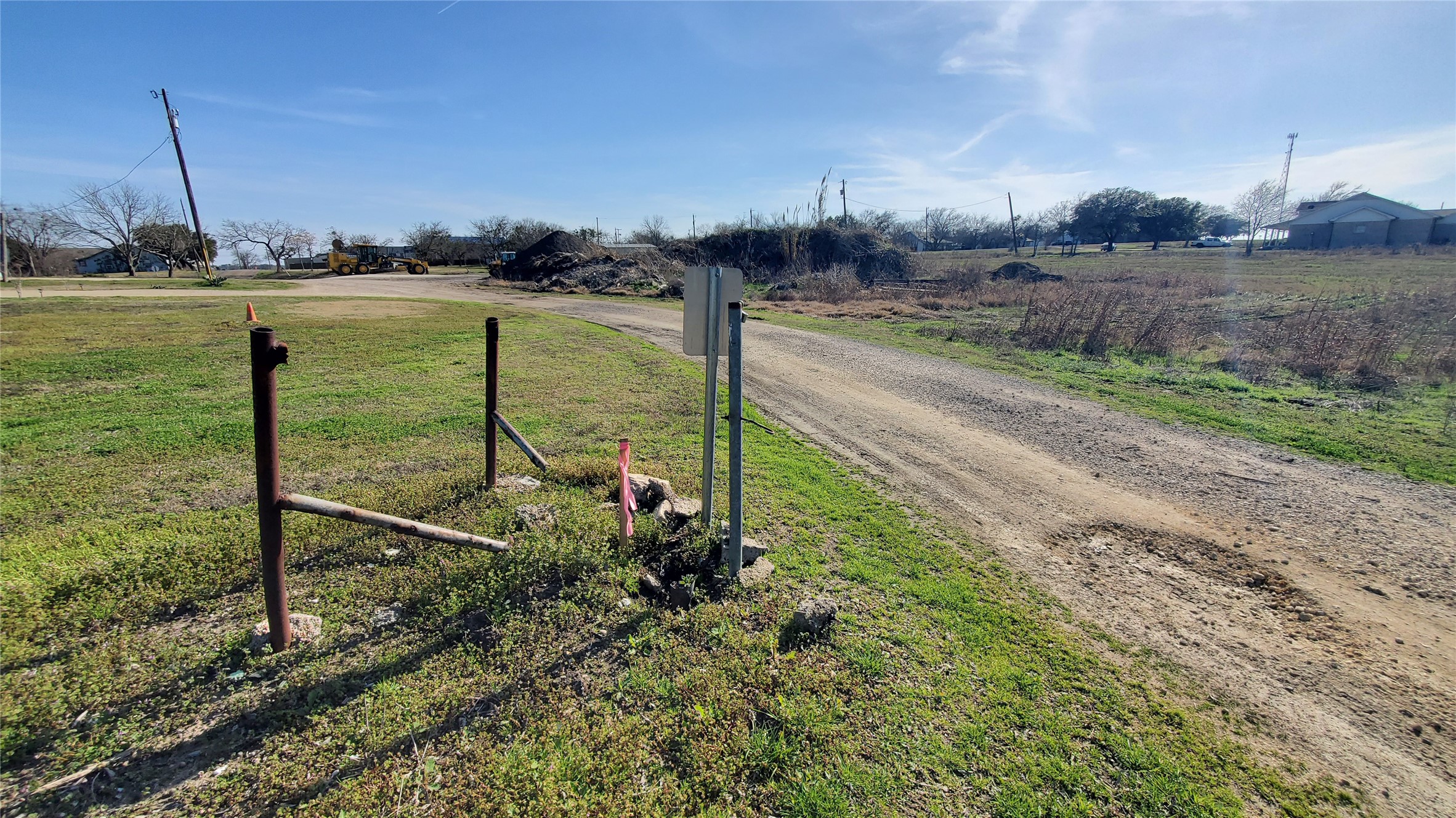 400 W Highway 22 Frost TX 76641
