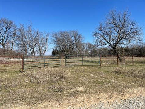 499 County Road 2865 Honey Grove TX 75446