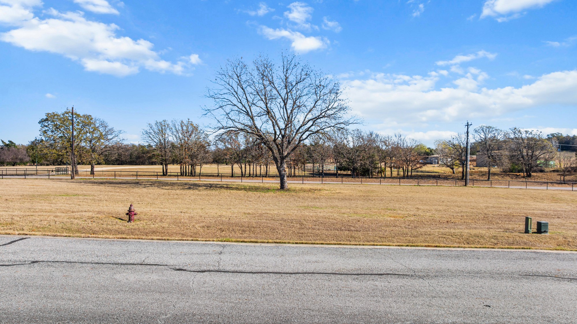 273 Toscana Circle Gordonville TX 76245