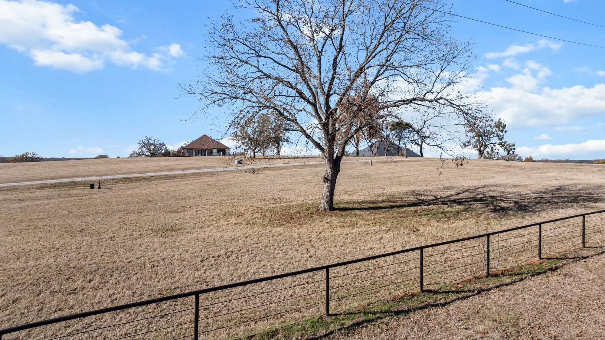 273 Toscana Circle Gordonville TX 76245