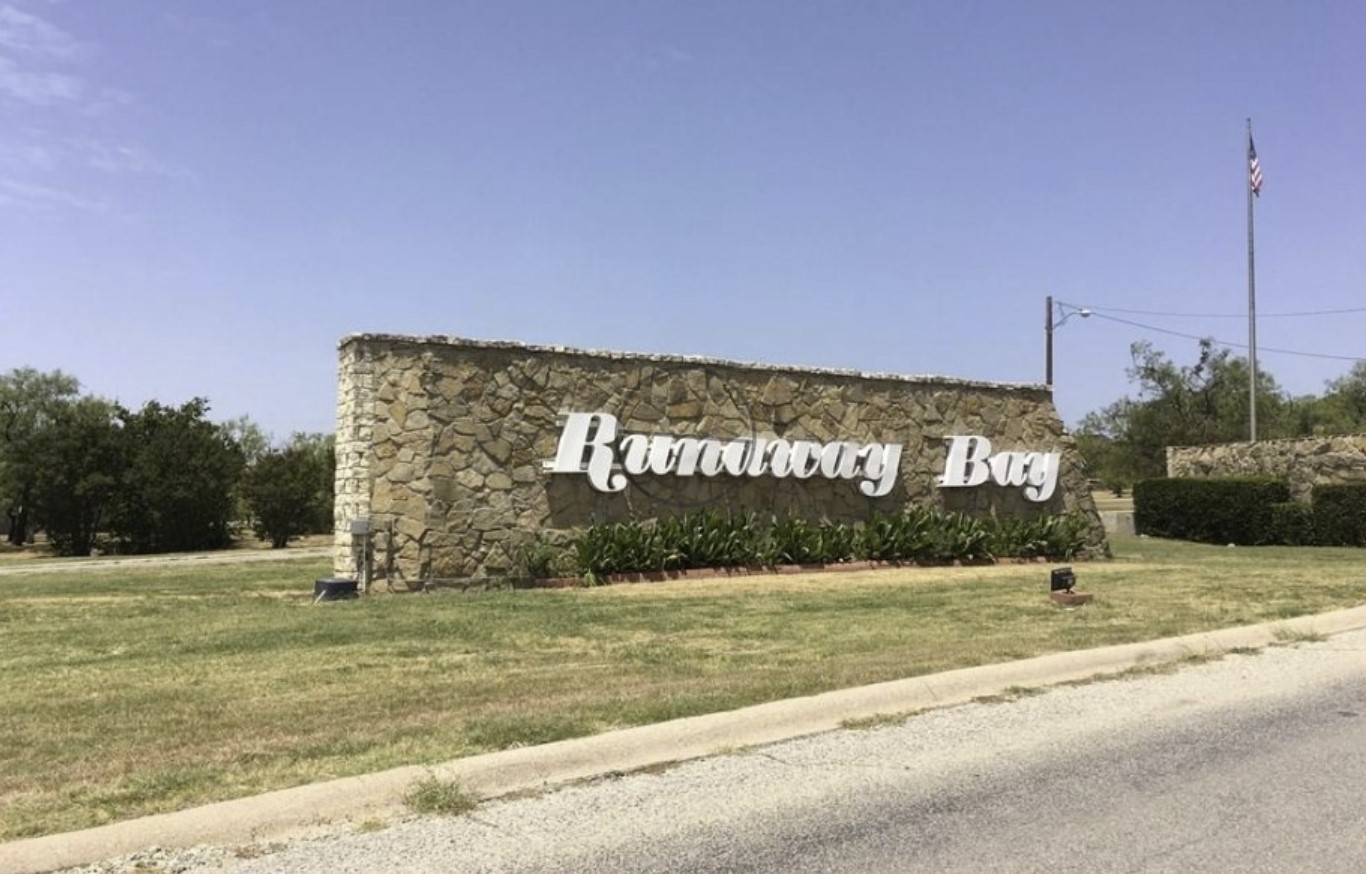 Lot 10 Blue Fathom Drive Runaway Bay TX 76426