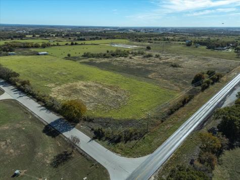1022 Park Road Chico TX 76431