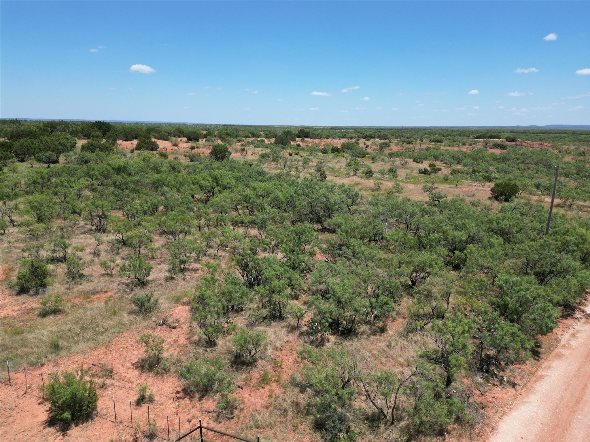 5725 Fm 604 Ovalo TX 79541
