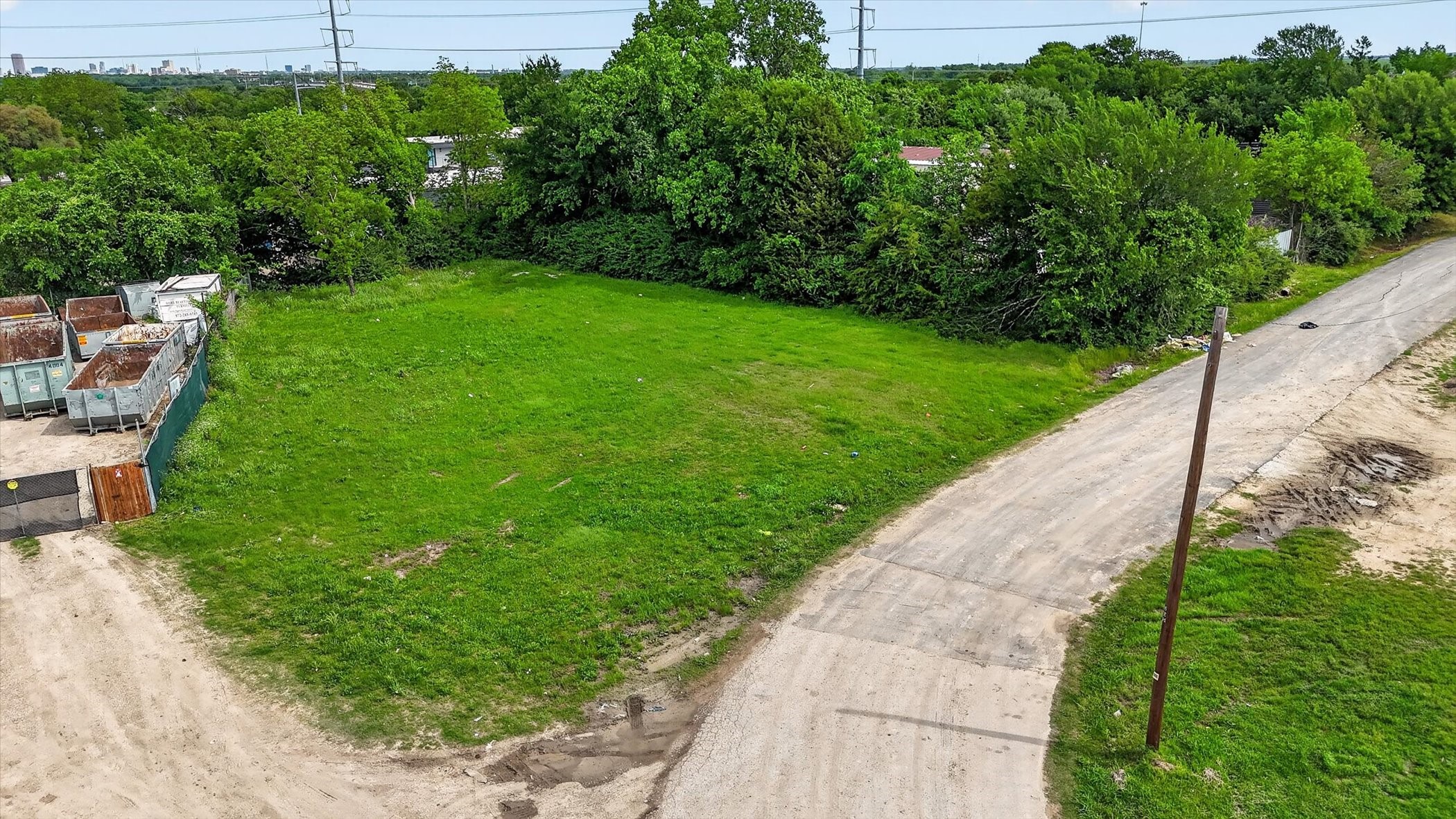 3807 Arocha Drive Dallas TX 75216