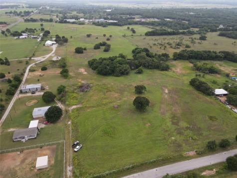 206 County Road 4384 Decatur TX 76234
