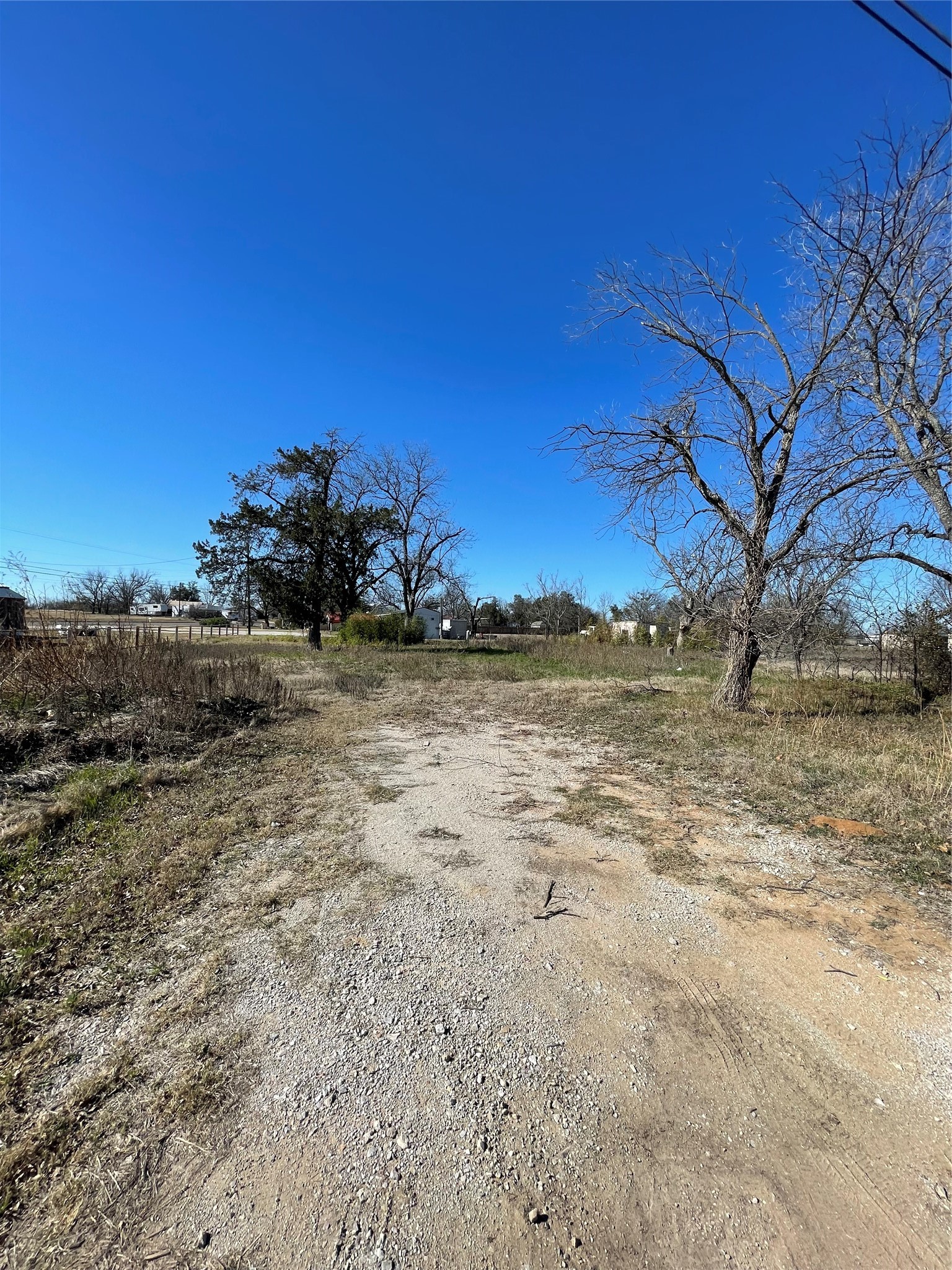 300 Starkey Street Bangs TX 76823