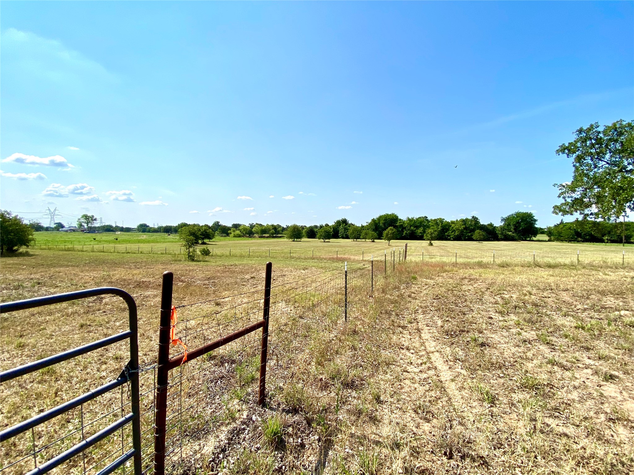 524 County Road 1792 Sunset TX 76270