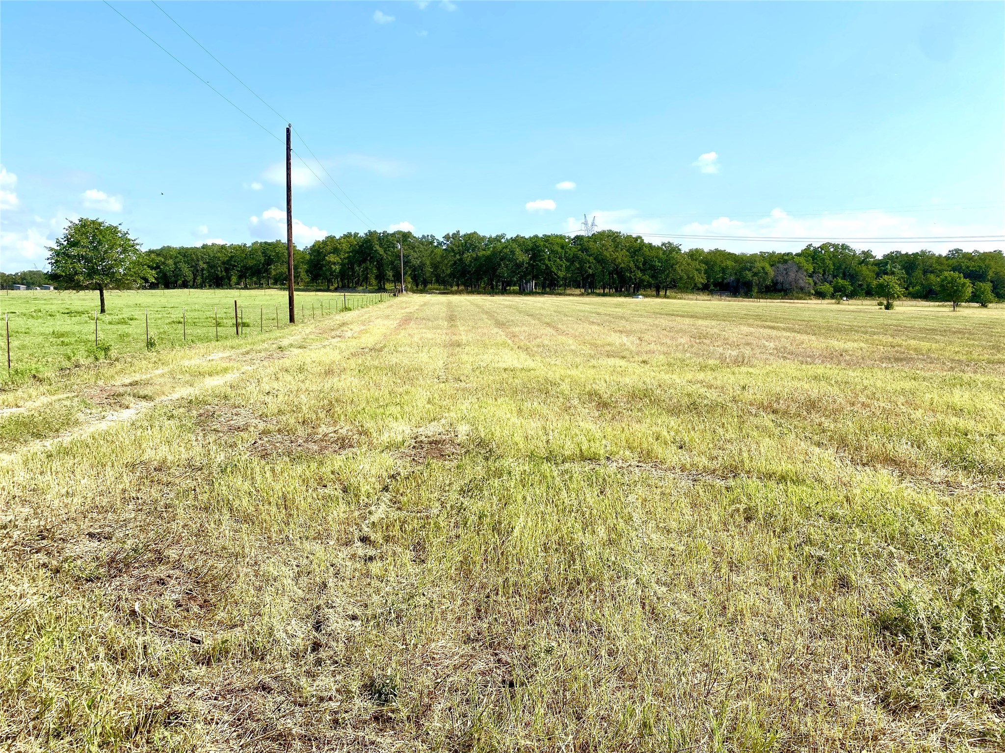 524 County Road 1792 Sunset TX 76270
