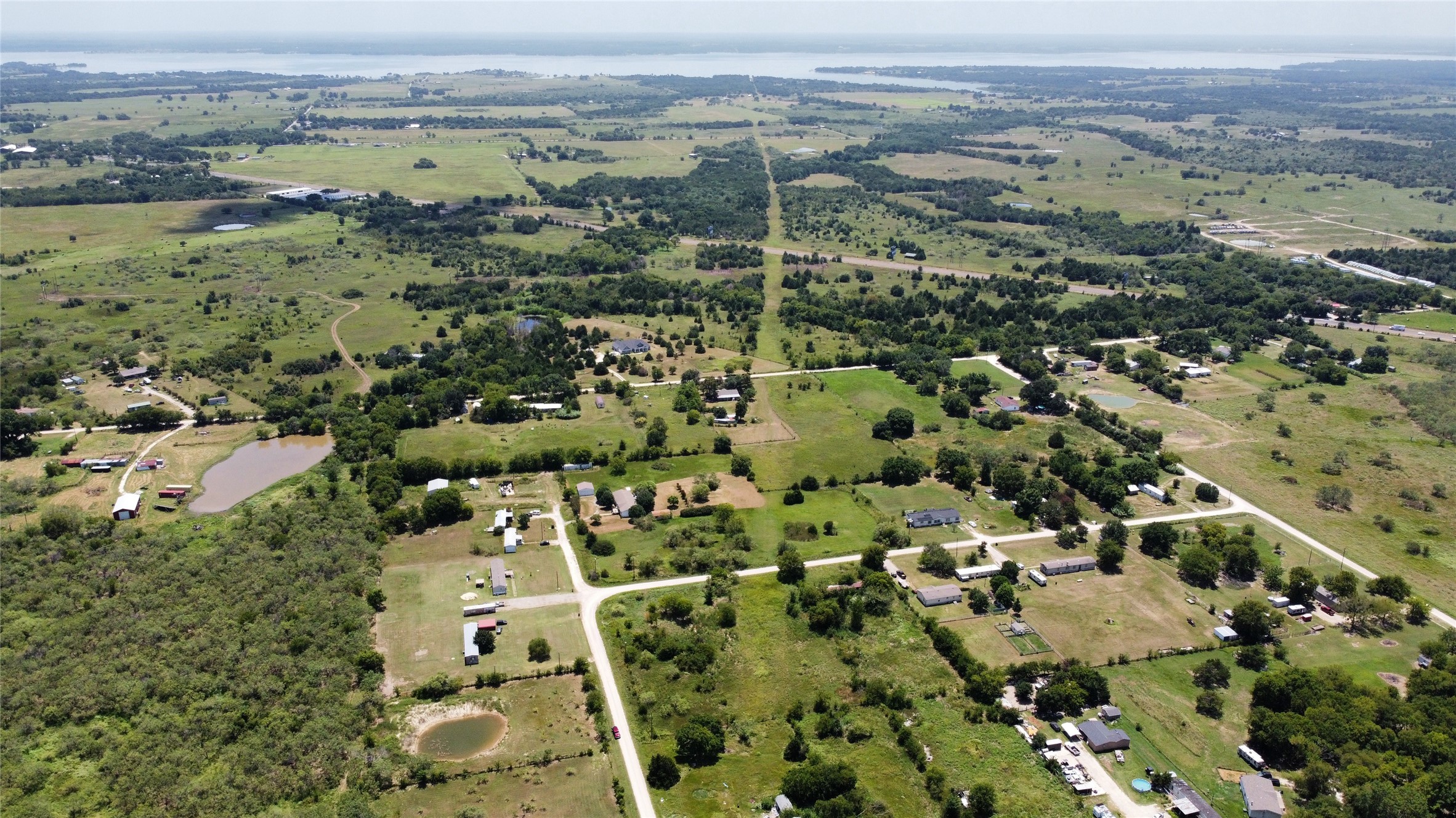 213 County Road 3072 Corsicana TX 75109