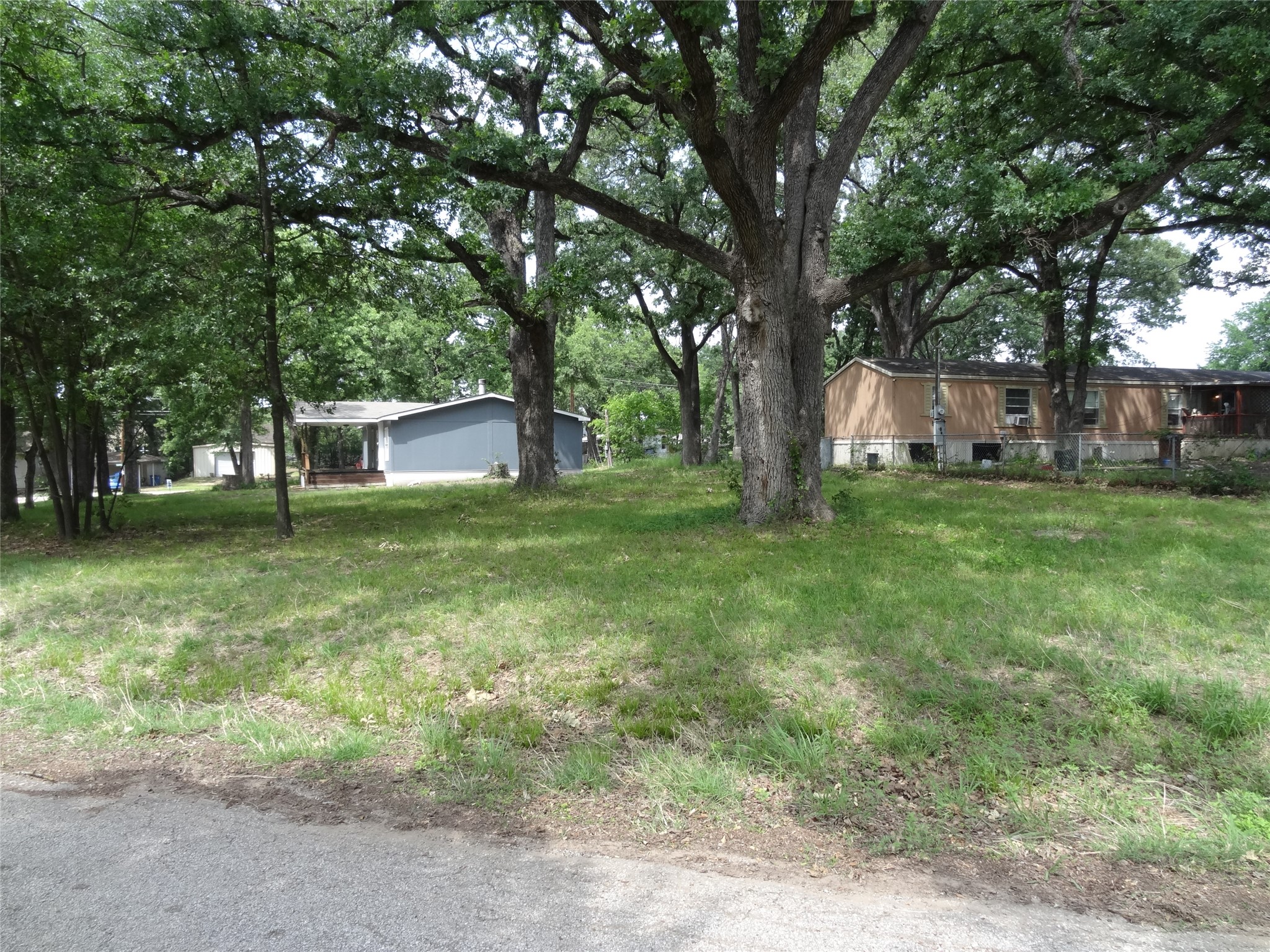 106 Lakewood Drive Mabank TX 75156