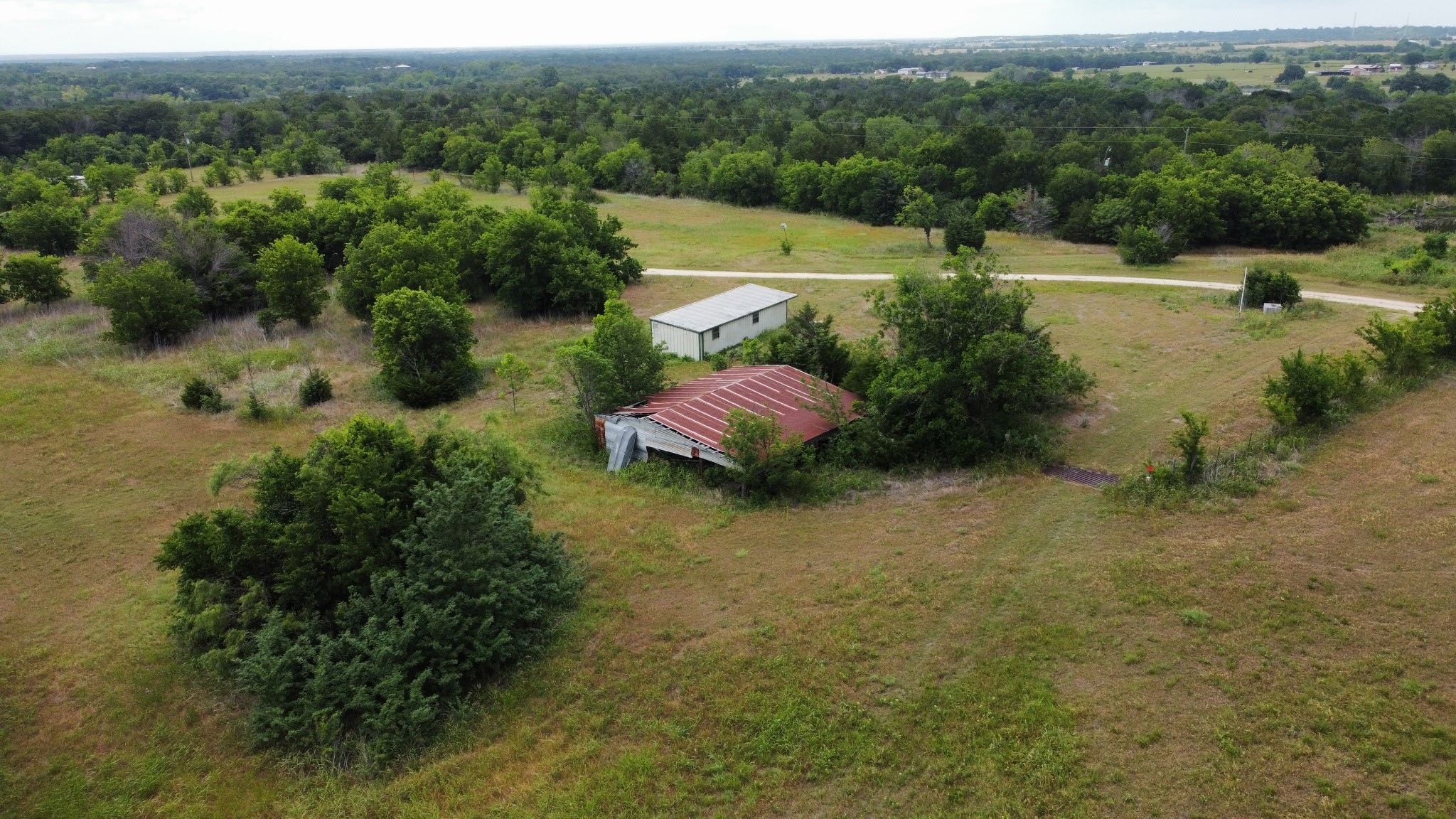 2517 St Highway 31 Hubbard TX 76648