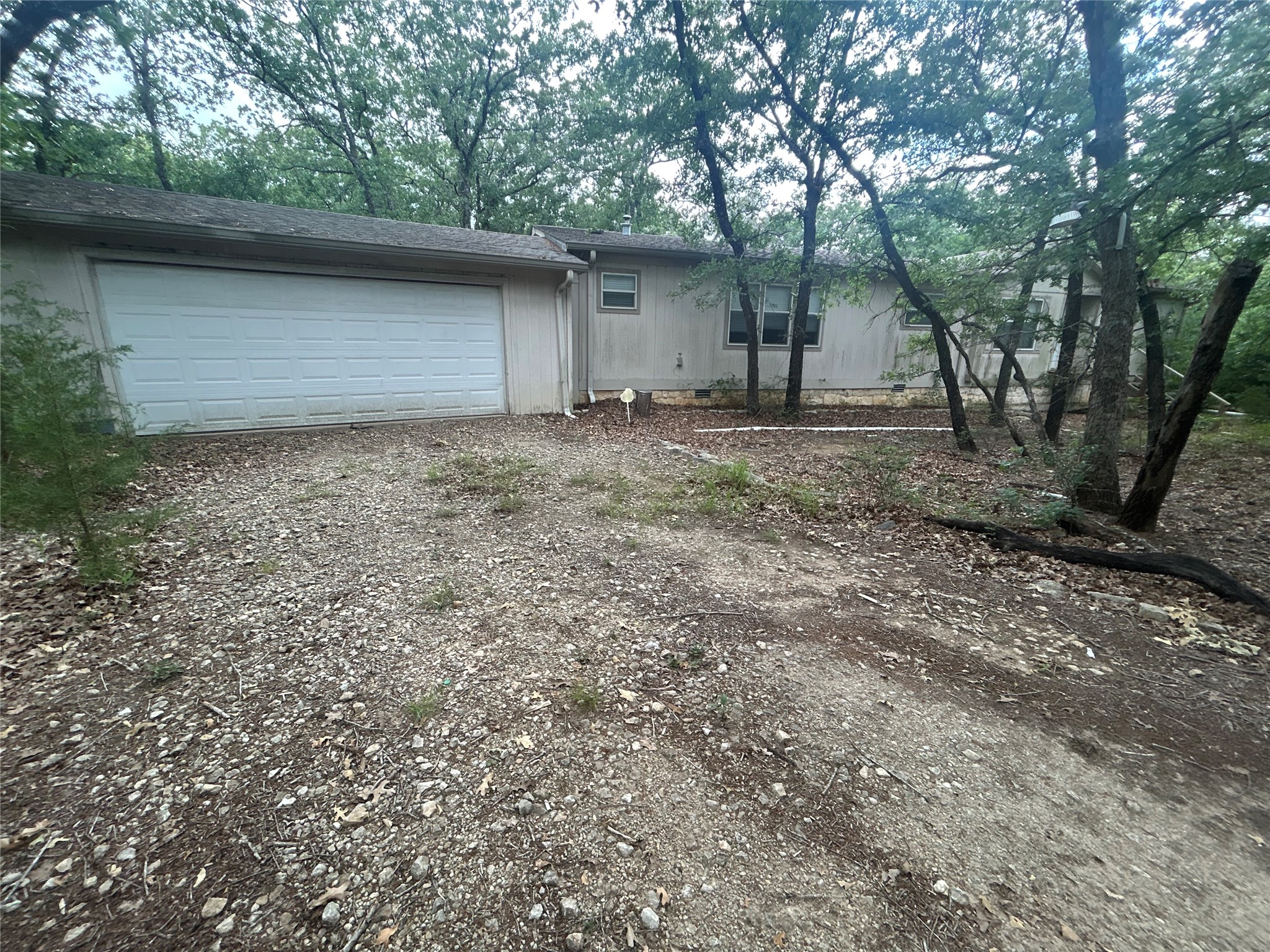 2517 St Highway 31 Hubbard TX 76648