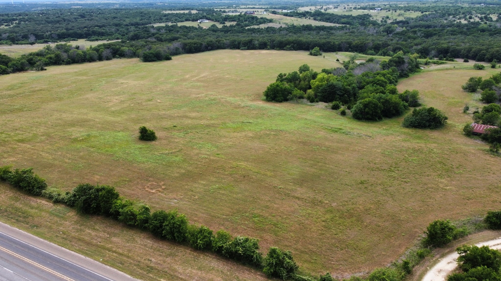 2517 St Highway 31 Hubbard TX 76648