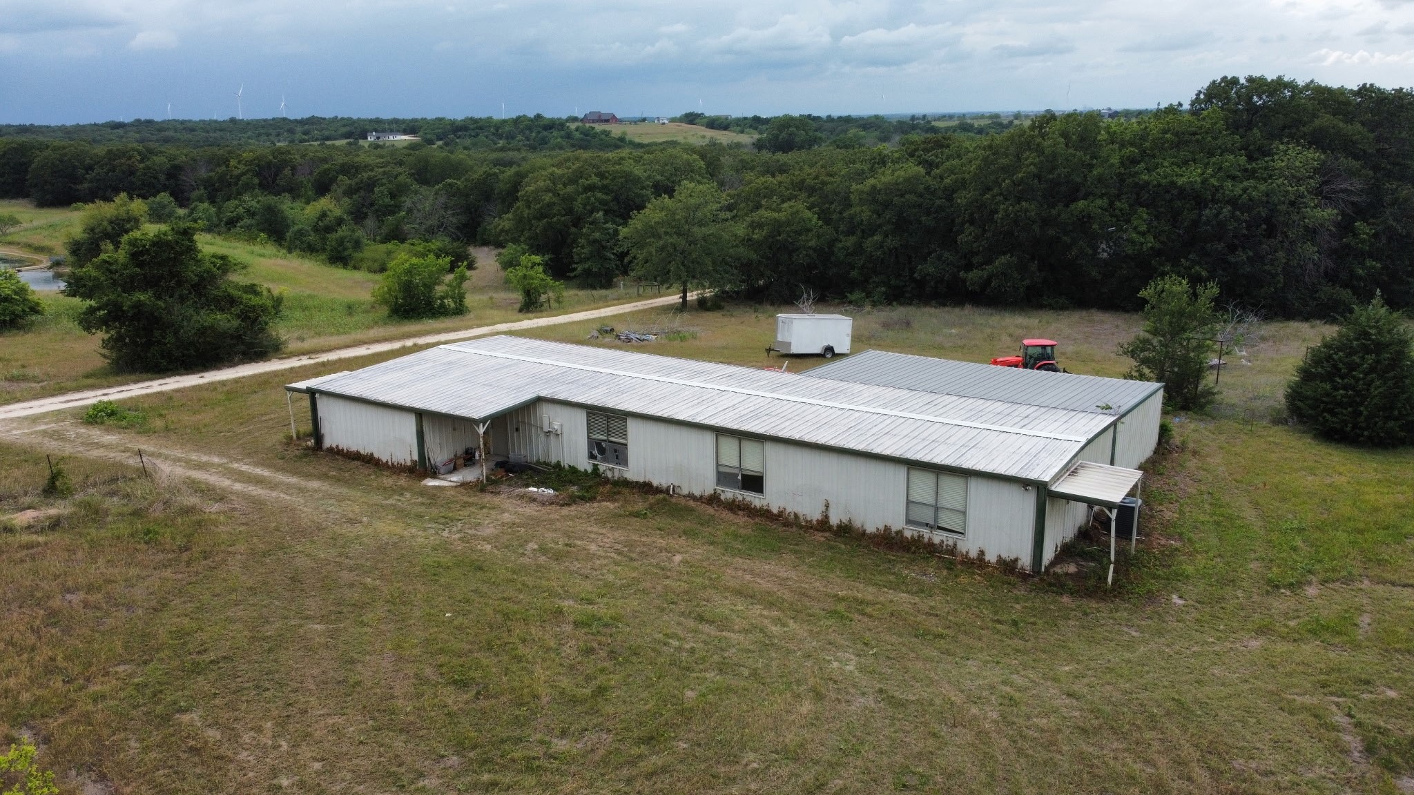 2517 St Highway 31 Hubbard TX 76648