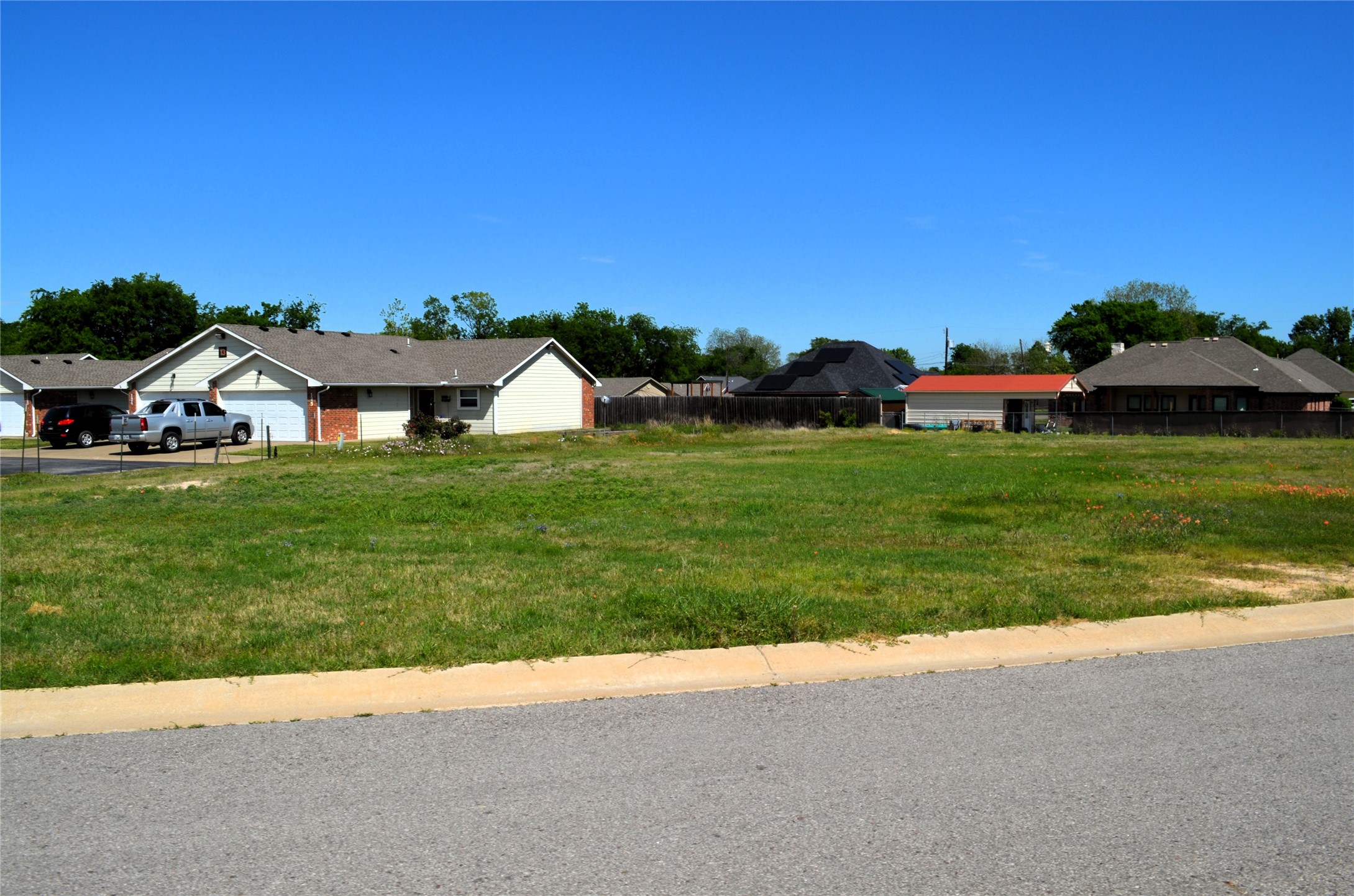 318 Preston Road Mabank TX 75147