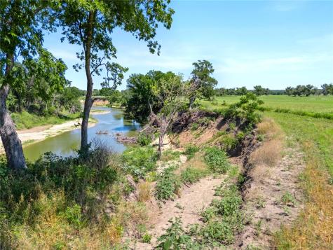 32 Ac. 000 Tx-6 Valley Mills TX 76689
