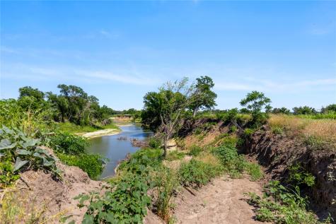 32 Ac. 000 Tx-6 Valley Mills TX 76689