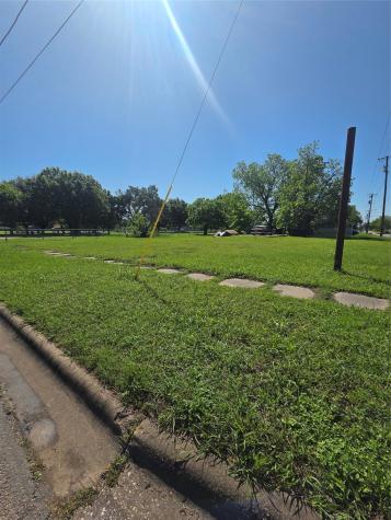 500 E Evergreen Street Sherman TX 75090