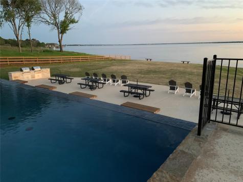 665 Calmwater Court Mabank TX 75143