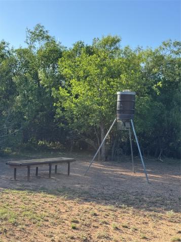 16007 I-20 Loraine TX 79532