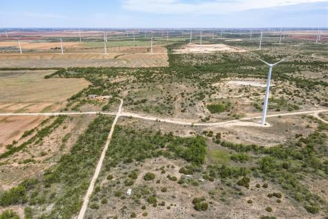 16007 I-20 Loraine TX 79532