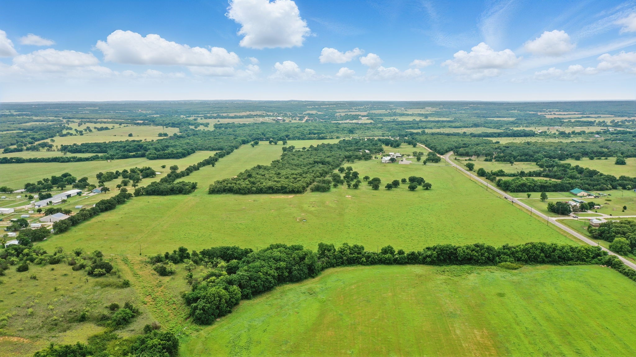 9450 Fm 2210 E Poolville TX 76487