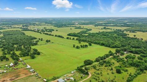 9450 Fm 2210 E Poolville TX 76487