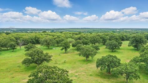 9450 Fm 2210 E Poolville TX 76487