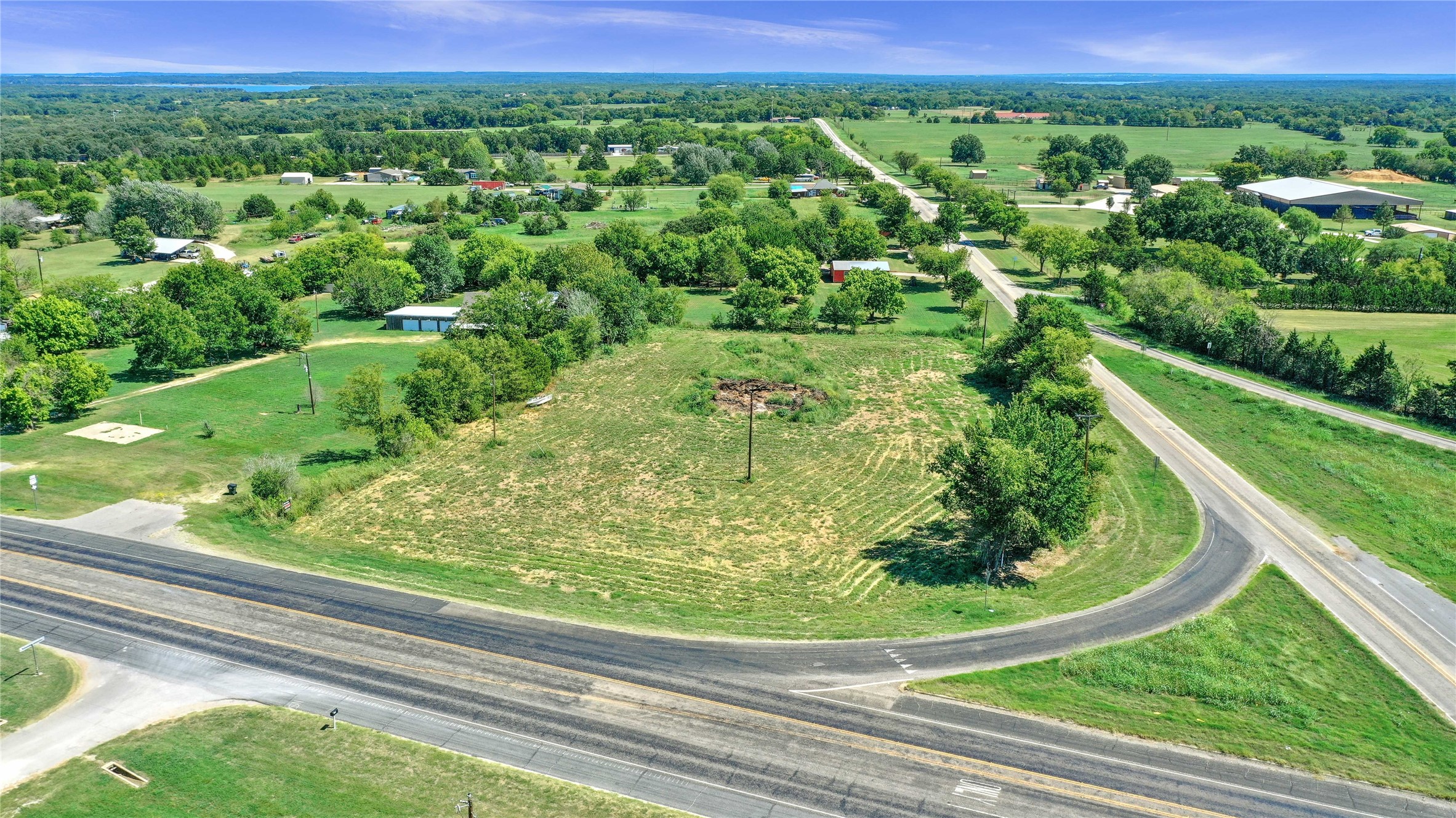27960 Us Highway 377 Gordonville TX 76245