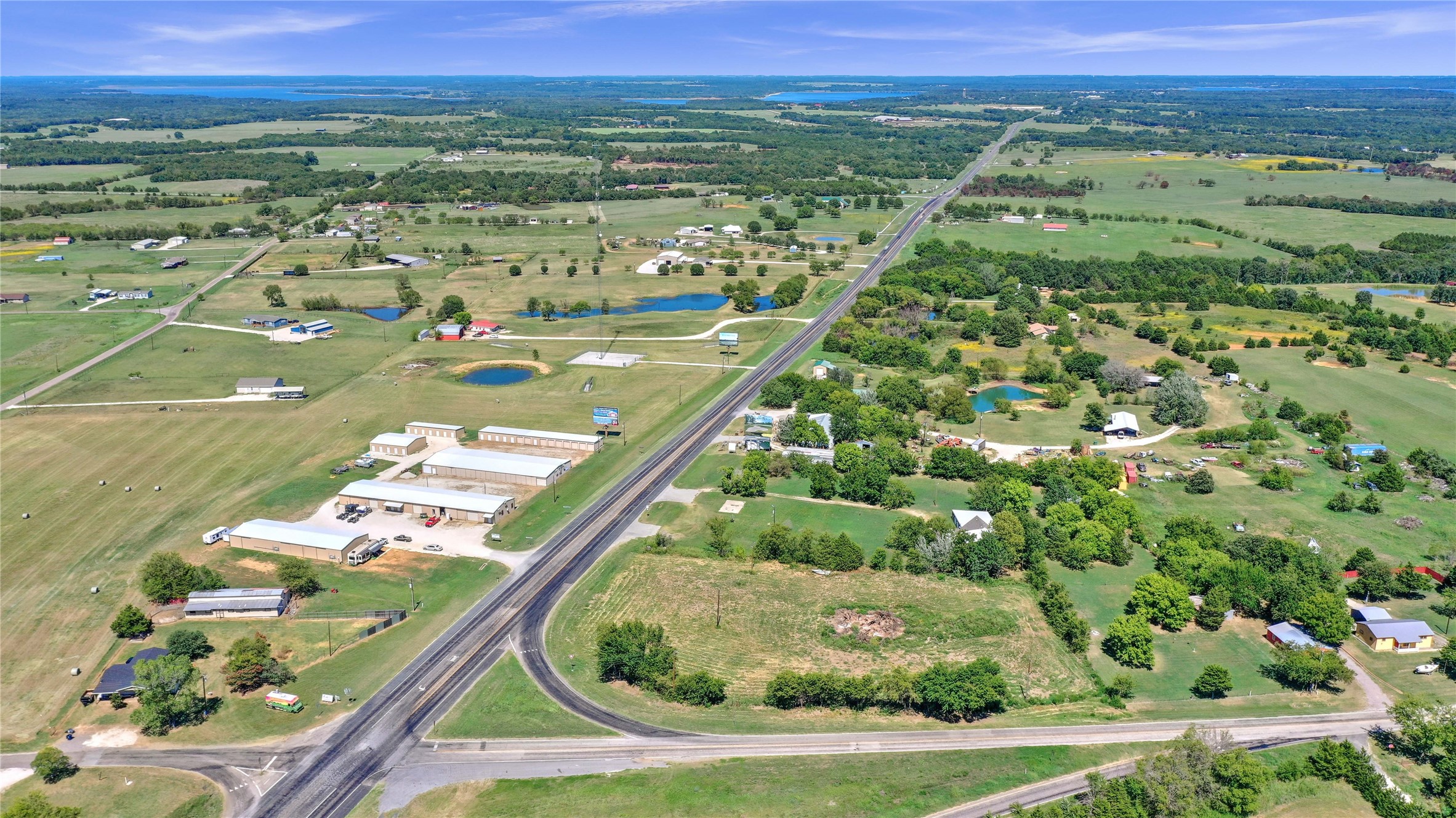 27960 Us Highway 377 Gordonville TX 76245