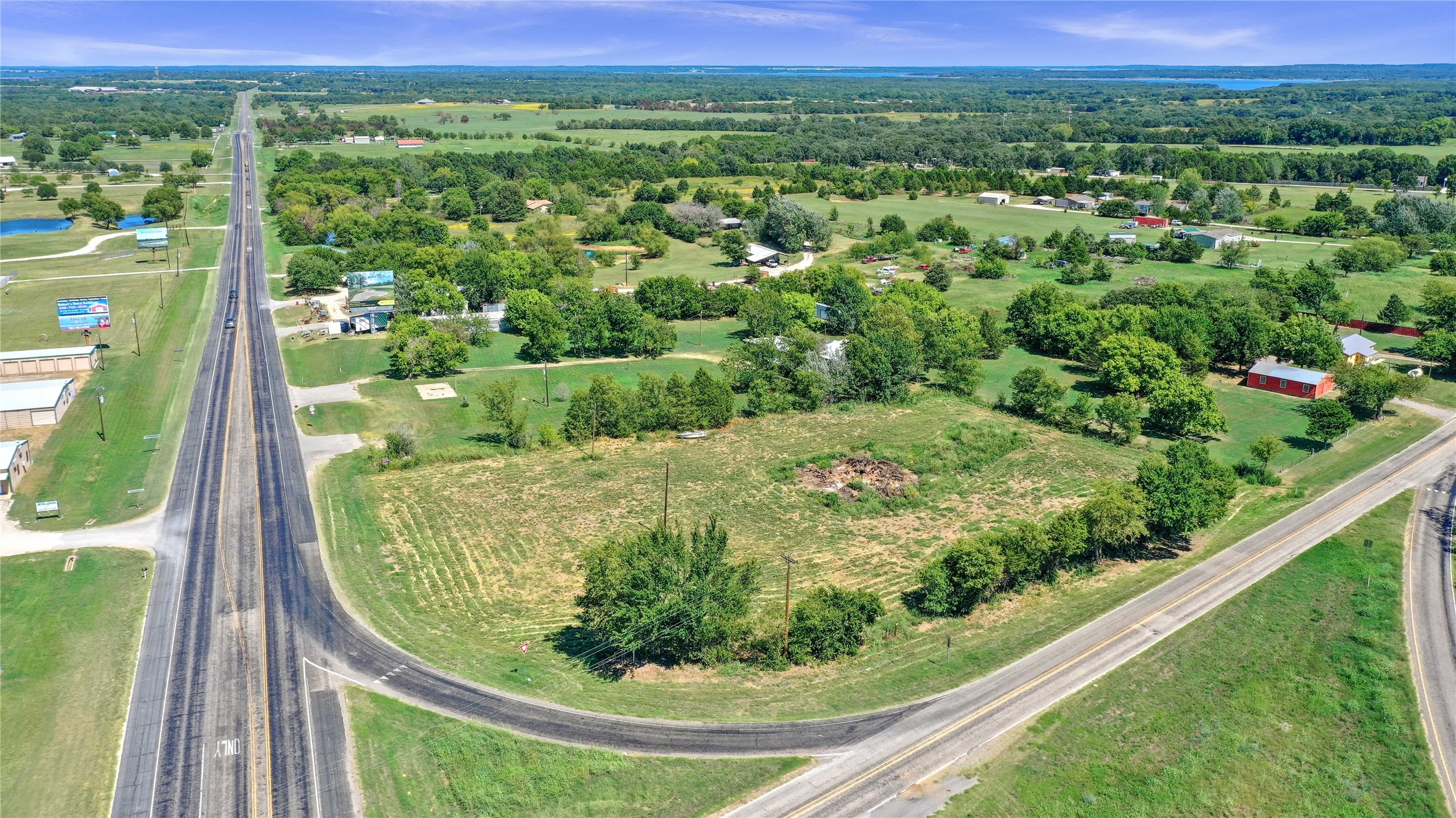 27960 Us Highway 377 Gordonville TX 76245