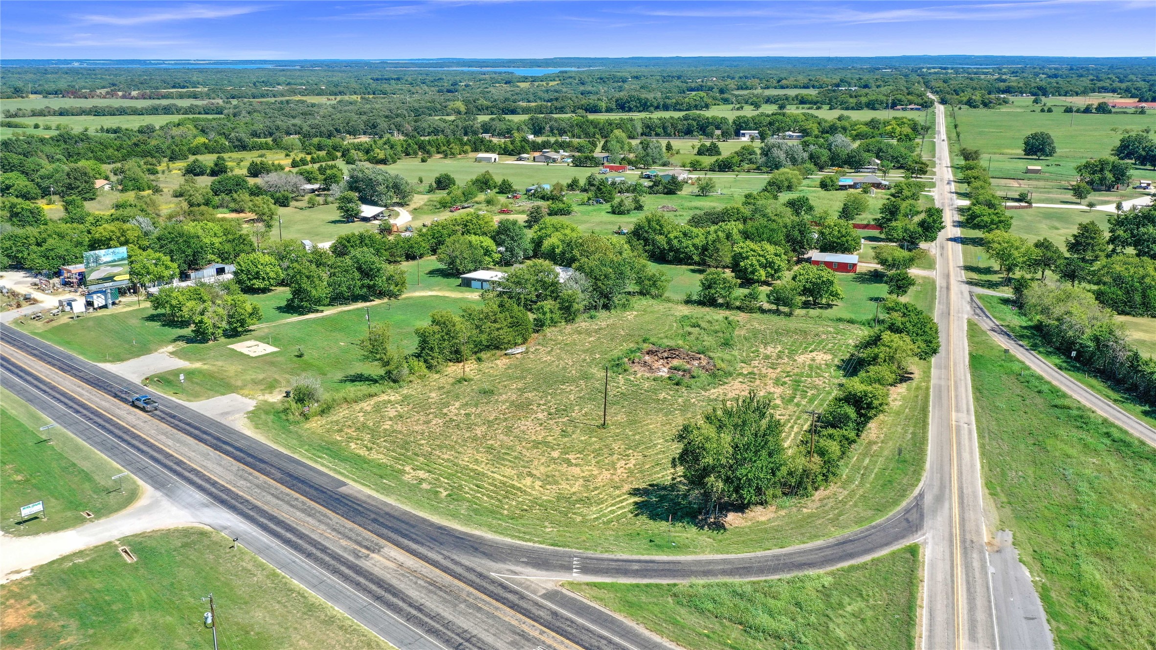27960 Us Highway 377 Gordonville TX 76245