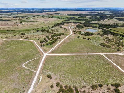 450 Private Road 453 Road Grandview TX 76050
